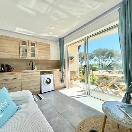 Le Cocon Marin , Vue , Clim , Parking , Piscine Lejlighed