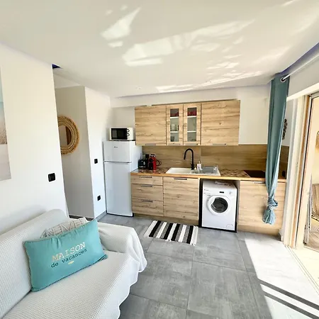 Le Cocon Marin , Vue , Clim , Parking , Piscine Apartment Antibes
