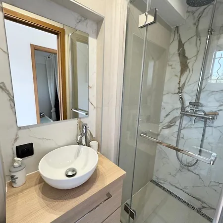 Apartment Le Cocon Marin , Vue , Clim , Parking , Piscine *