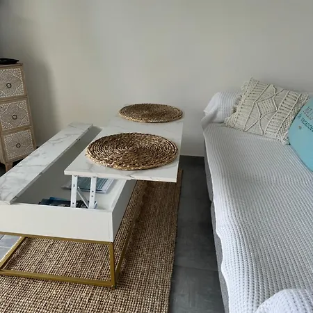 Le Cocon Marin , Vue , Clim , Parking , Piscine * Antibes