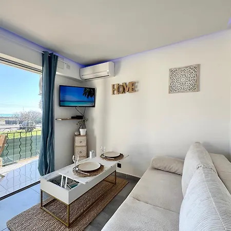 Apartment Le Cocon Marin , Vue , Clim , Parking , Piscine *